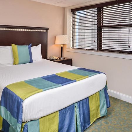 19 Atlantic Hotel Virginia Beach Esterno foto