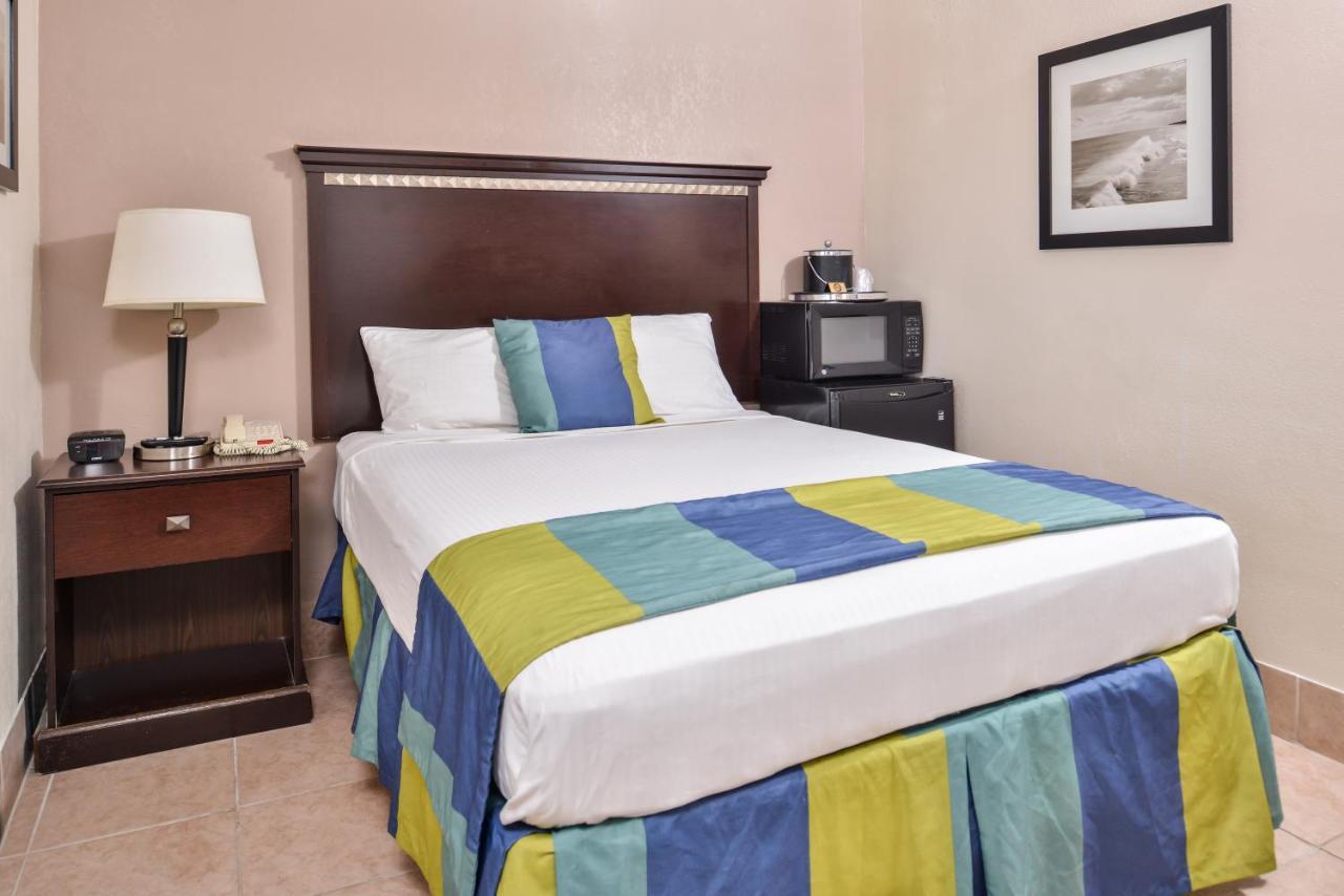 19 Atlantic Hotel Virginia Beach Esterno foto