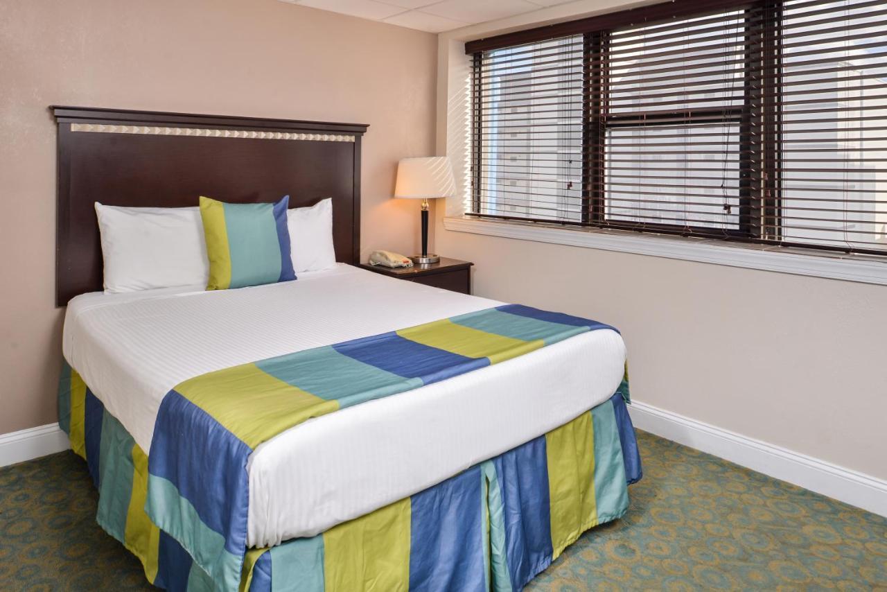 19 Atlantic Hotel Virginia Beach Esterno foto