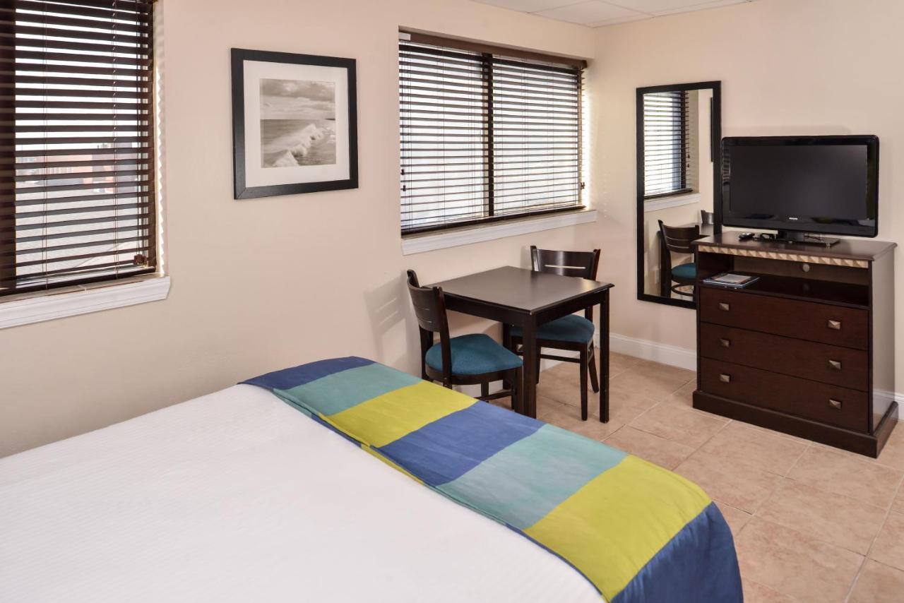 19 Atlantic Hotel Virginia Beach Esterno foto